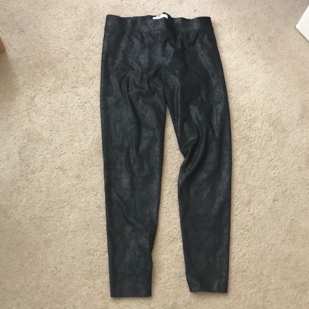 Two by Vince Camuto black shiny leggings